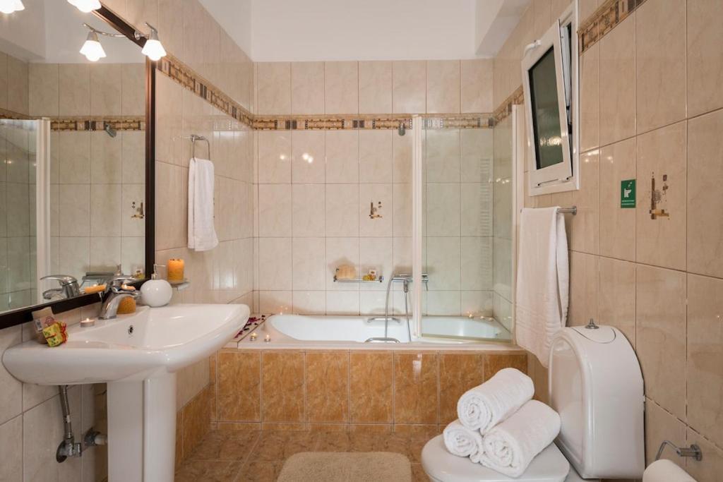 Villa Almyros 5 Bedroom Luxurious Villa Close To The Beach Georgioupoli Esterno foto